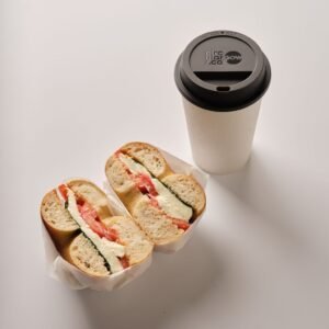 Circular NOW Cup 12oz Cream & Cosmic Black (3)